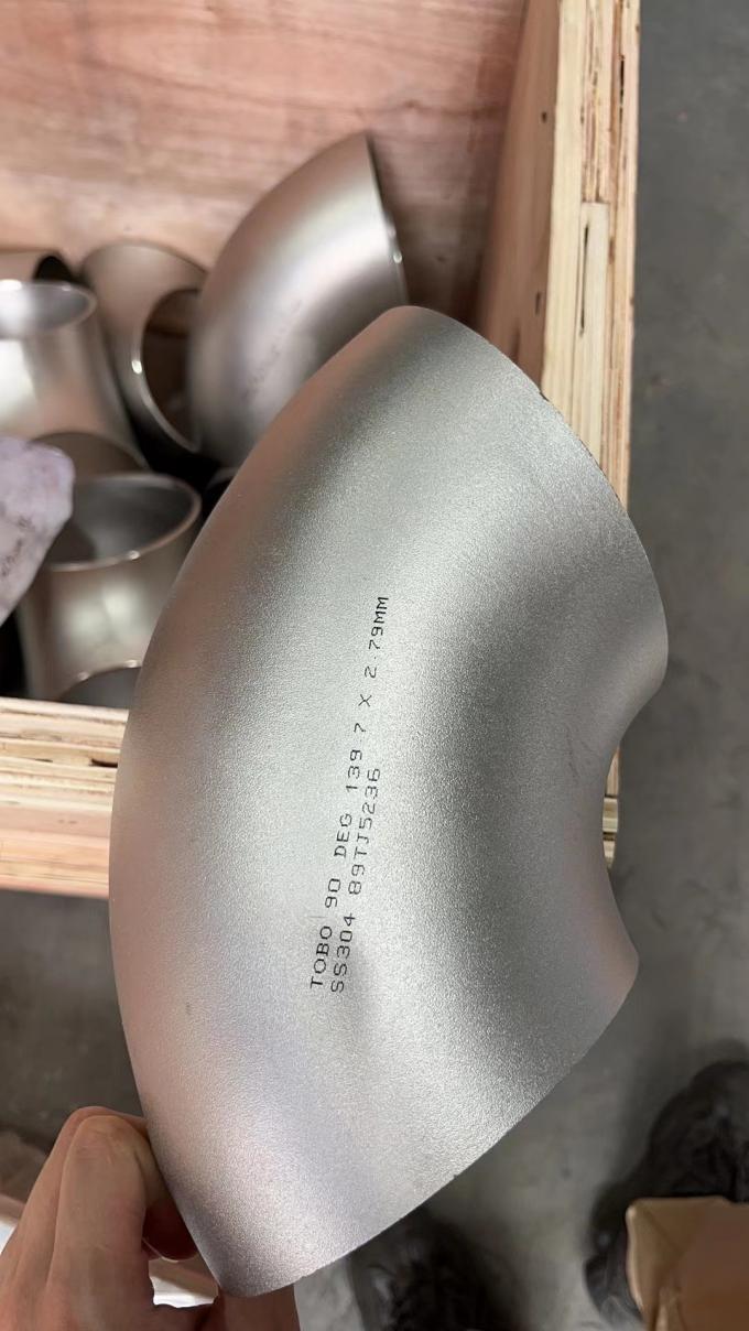 Fittings per tubi di fusione in acciaio inossidabile di alta qualità con tappo rotondo a filo 16