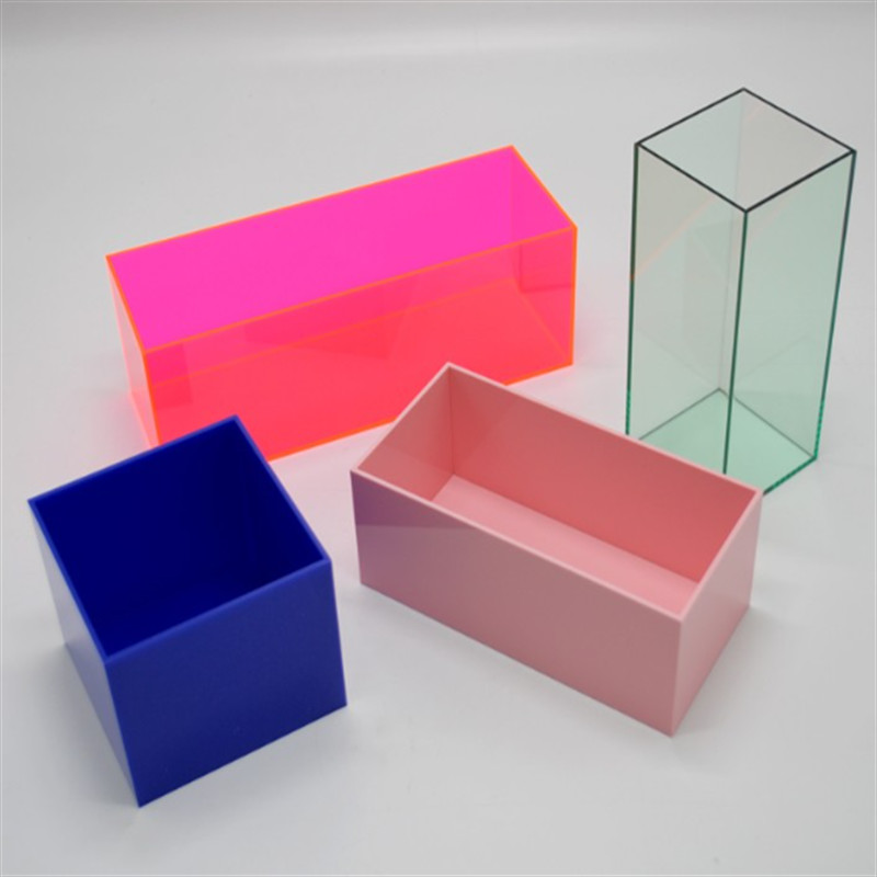 50% Elongation Cast Acrylic Sheet with 0.3% Water Absorption and 3H Surface Hardness