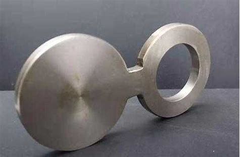 Customized ANSI 150lb-2500lb 1/2"-72" SS304 Flanges Stainless Steel Spectacle Flange