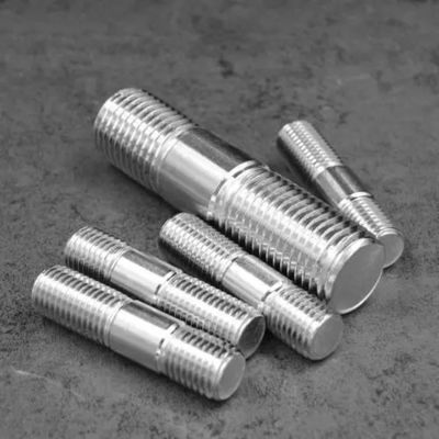 METAL 2205 Acciaio legato 3/4 pollici STD 80MM 100MM Lunghezza 3000# 6000# Fittings forgiati Thread Pipe Nipple